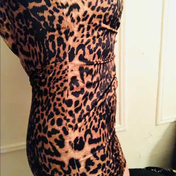 NWT Tadashi Shoji Leopard Dress Size 8 - Picture 3 of 3